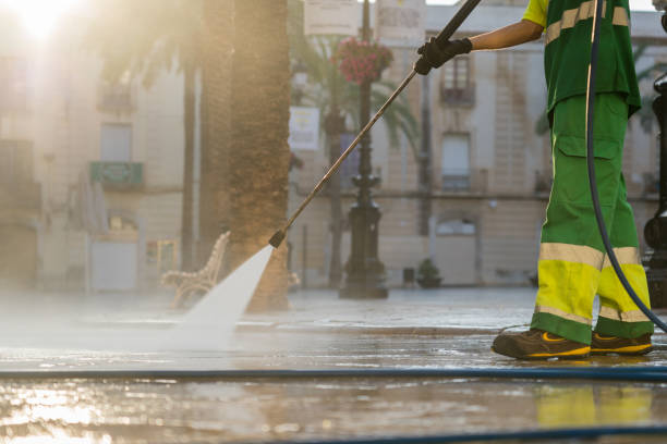 Best Gutter Cleaning  in Derby, CO